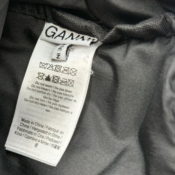 🆕 GANNI 🧿 NWT Mini Quilted Recycled Tech Black Nylon Crossbody Bag - Picture 15 of 15